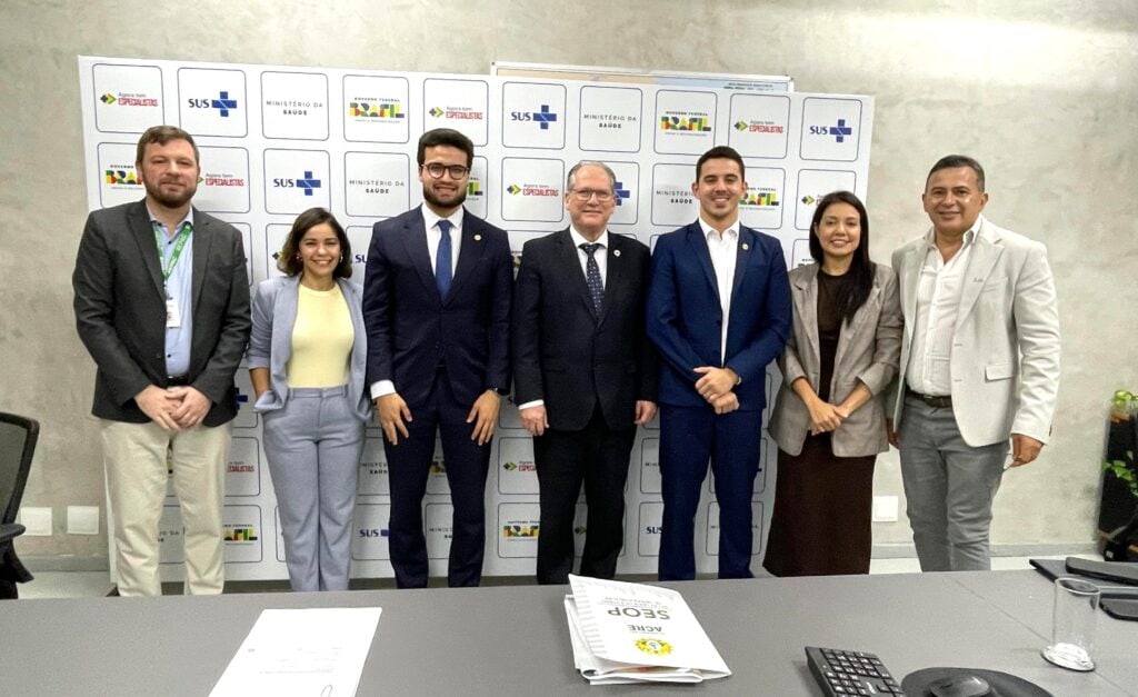 Governo do Acre consegue garantia de agilidade na liberação de recursos federais para a nova maternidade e de outras unidades de saúde